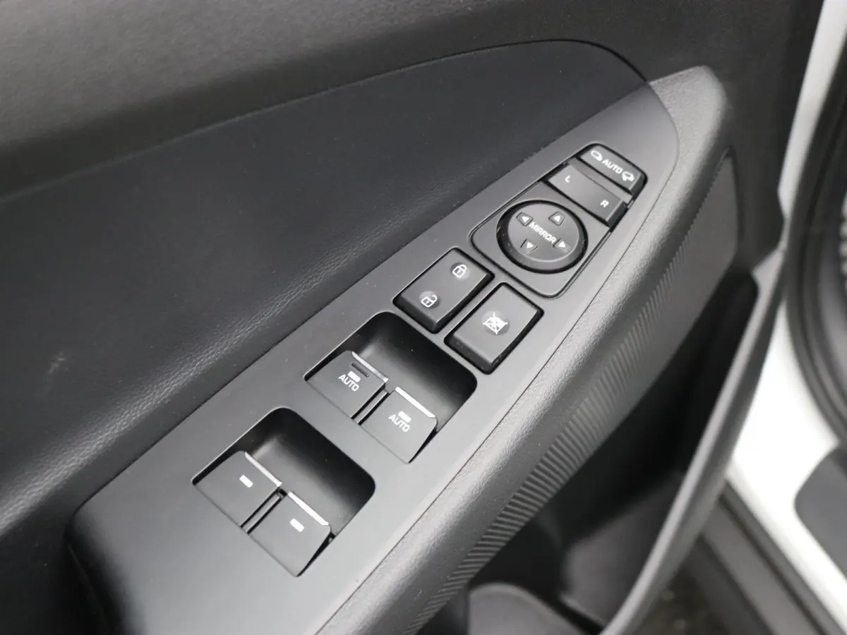 1.6 T-GDI N-Line / 1600KG Trekgewicht / Adaptieve Cruise Control / Navigatie / 360 Camera / Parkeersensoren voor & achter / Historie bekend /