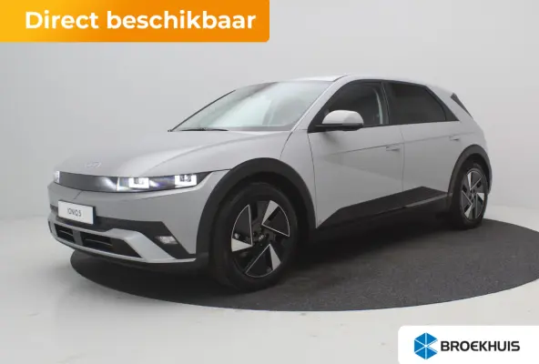 Long Range Pure Edition 84 kWh / Nieuw direct leverbaar / 3-fase / Navigatie / Perkeersensoren / 100% SoH / 5 jaar Fabrieksgarantie / 8 Jaar accu garantie /