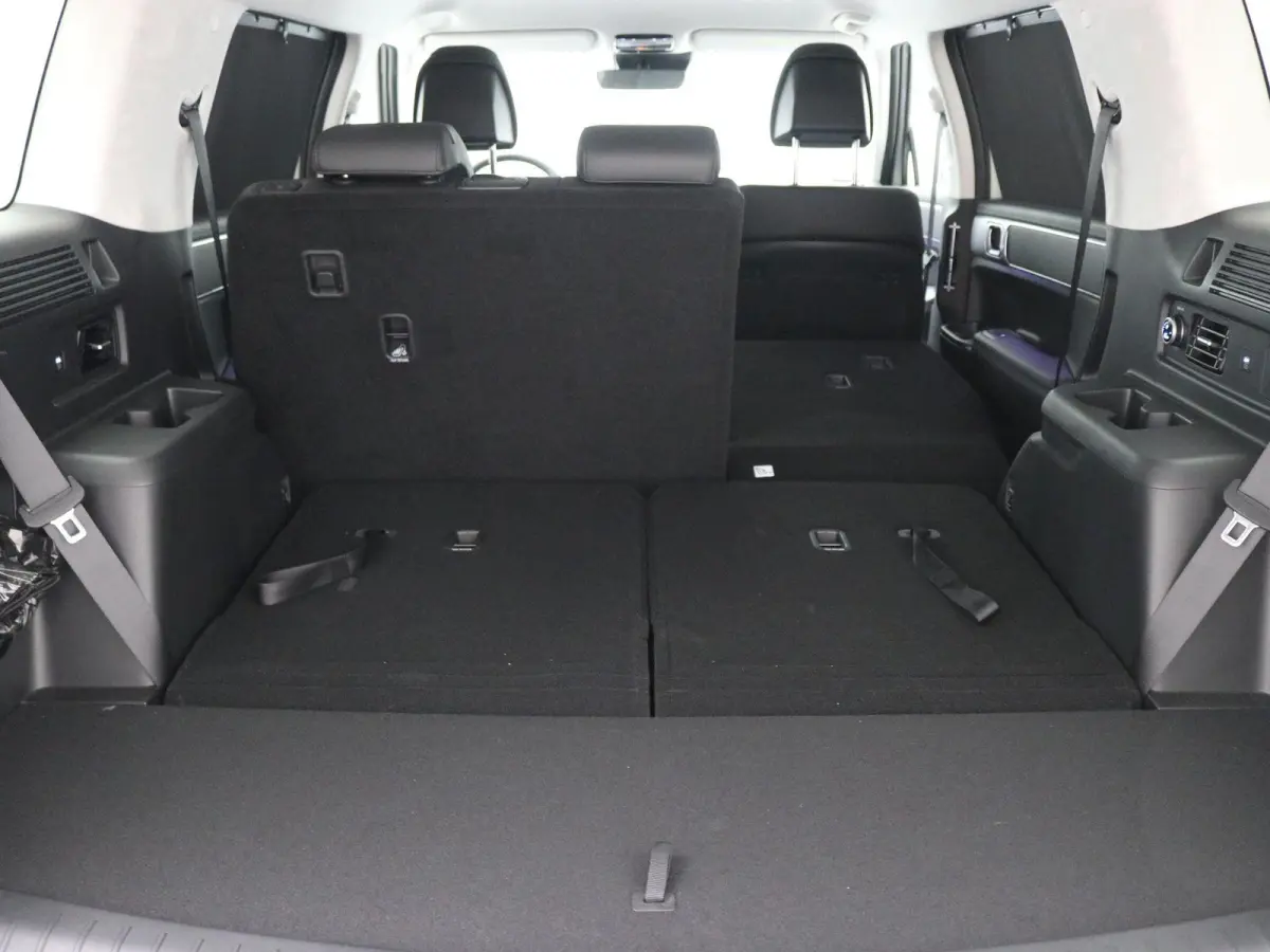 1.6 T-GDI PHEV Comfort Smart 4WD 7p / 7 persoons / Navigatie  / 1010KG Trekgewicht / Keyless Entry & Start&Go / Achteruitrijcamera / Parkeersensoren /  Full Option /