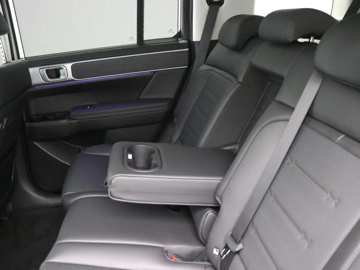 1.6 T-GDI PHEV Comfort Smart 4WD 7p / 7 persoons / Navigatie  / 1010KG Trekgewicht / Keyless Entry & Start&Go / Achteruitrijcamera / Parkeersensoren /  Full Option /
