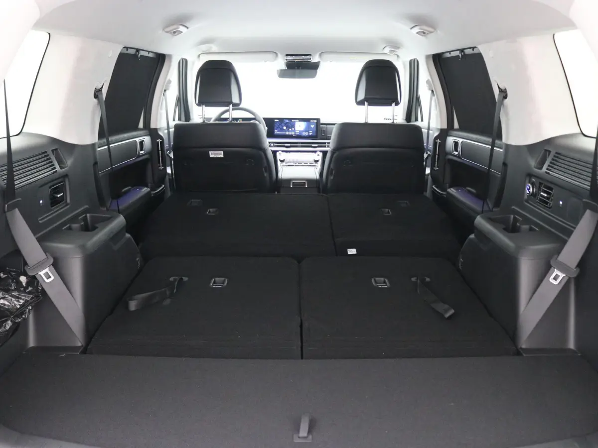 1.6 T-GDI PHEV Comfort Smart 4WD 7p / 7 persoons / Navigatie  / 1010KG Trekgewicht / Keyless Entry & Start&Go / Achteruitrijcamera / Parkeersensoren /  Full Option /