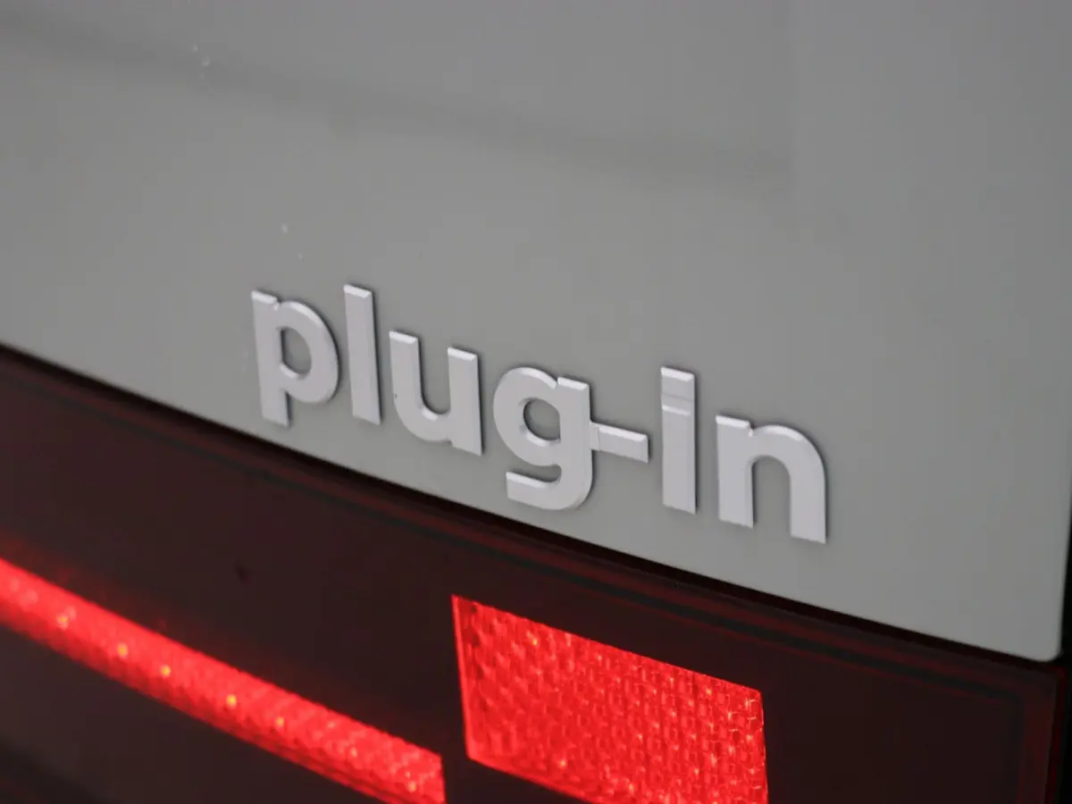 1.6 T-GDI PHEV Comfort Smart 4WD 7p / 7 persoons / Navigatie  / 1010KG Trekgewicht / Keyless Entry & Start&Go / Achteruitrijcamera / Parkeersensoren /  Full Option /