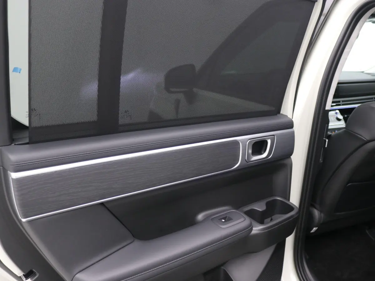 1.6 T-GDI PHEV Comfort Smart 4WD 7p / 7 persoons / Navigatie  / 1010KG Trekgewicht / Keyless Entry & Start&Go / Achteruitrijcamera / Parkeersensoren /  Full Option /