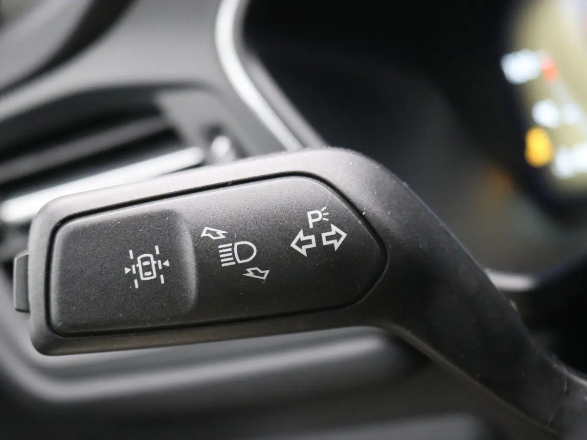 2.5 PHEV Titanium / 1500KG Trekgewicht / Navigatie / Airco Climate Control / 1ste Eigenaar / Dealer onderhouden / NL auto / Cruise Control /