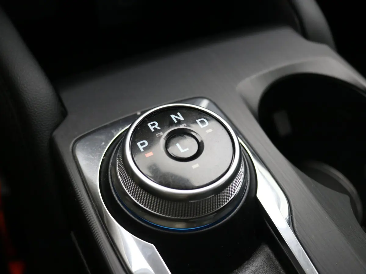 2.5 PHEV Titanium / 1500KG Trekgewicht / Navigatie / Airco Climate Control / 1ste Eigenaar / Dealer onderhouden / NL auto / Cruise Control /