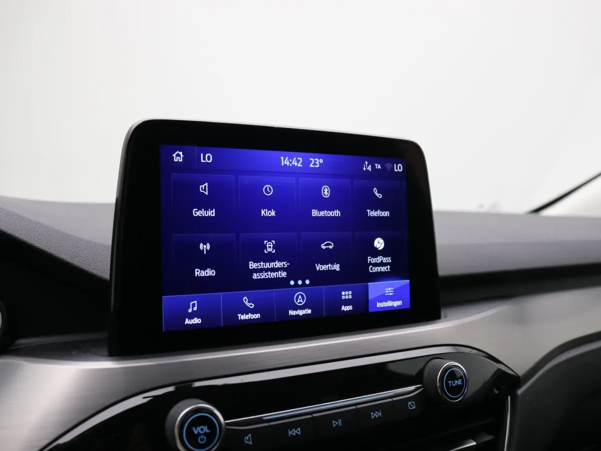 2.5 PHEV Titanium / 1500KG Trekgewicht / Navigatie / Airco Climate Control / 1ste Eigenaar / Dealer onderhouden / NL auto / Cruise Control /