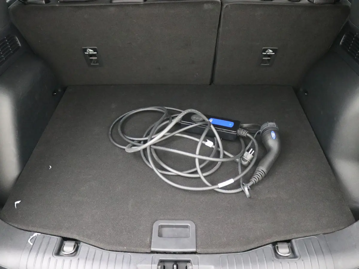 2.5 PHEV Titanium / 1500KG Trekgewicht / Navigatie / Airco Climate Control / 1ste Eigenaar / Dealer onderhouden / NL auto / Cruise Control /