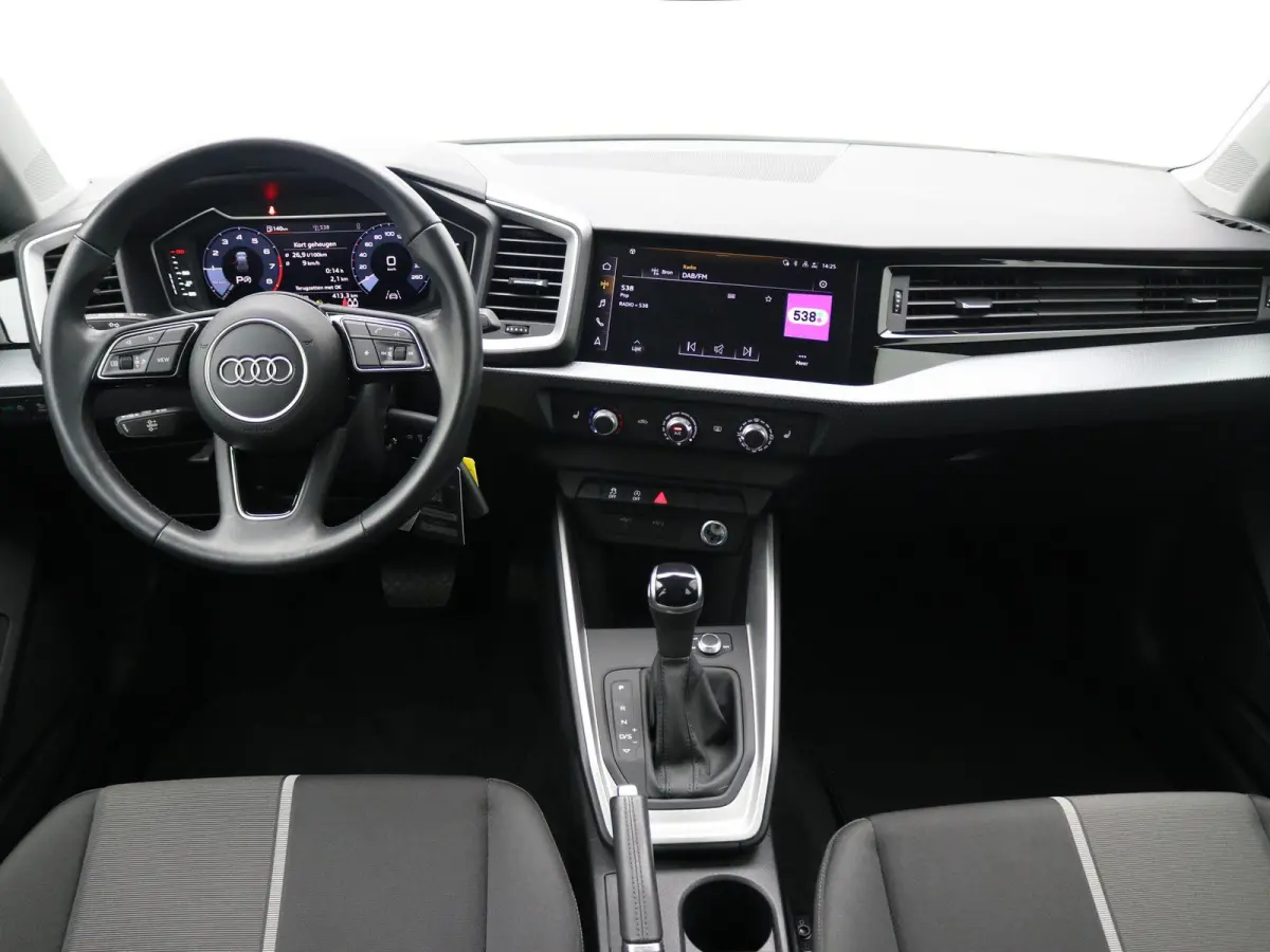 30 TFSI Pro Line / Digitaal Dashboard / Stoelverwarming / Led Verlichting / All Season Banden / Dealeronderhouden / 1ste Eigenaar / | Apple Carplay/Android Auto|telefoonintegratie premium | 