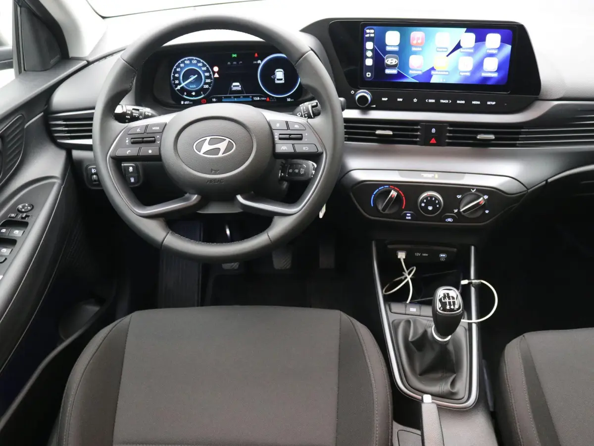 1.0 T-GDI Comfort / Navigatie / Cruise Control / Airco / 16" LMV / Apple CarPlay & Android Auto / Achteruitrijcamera / Parkeersensoren achter /