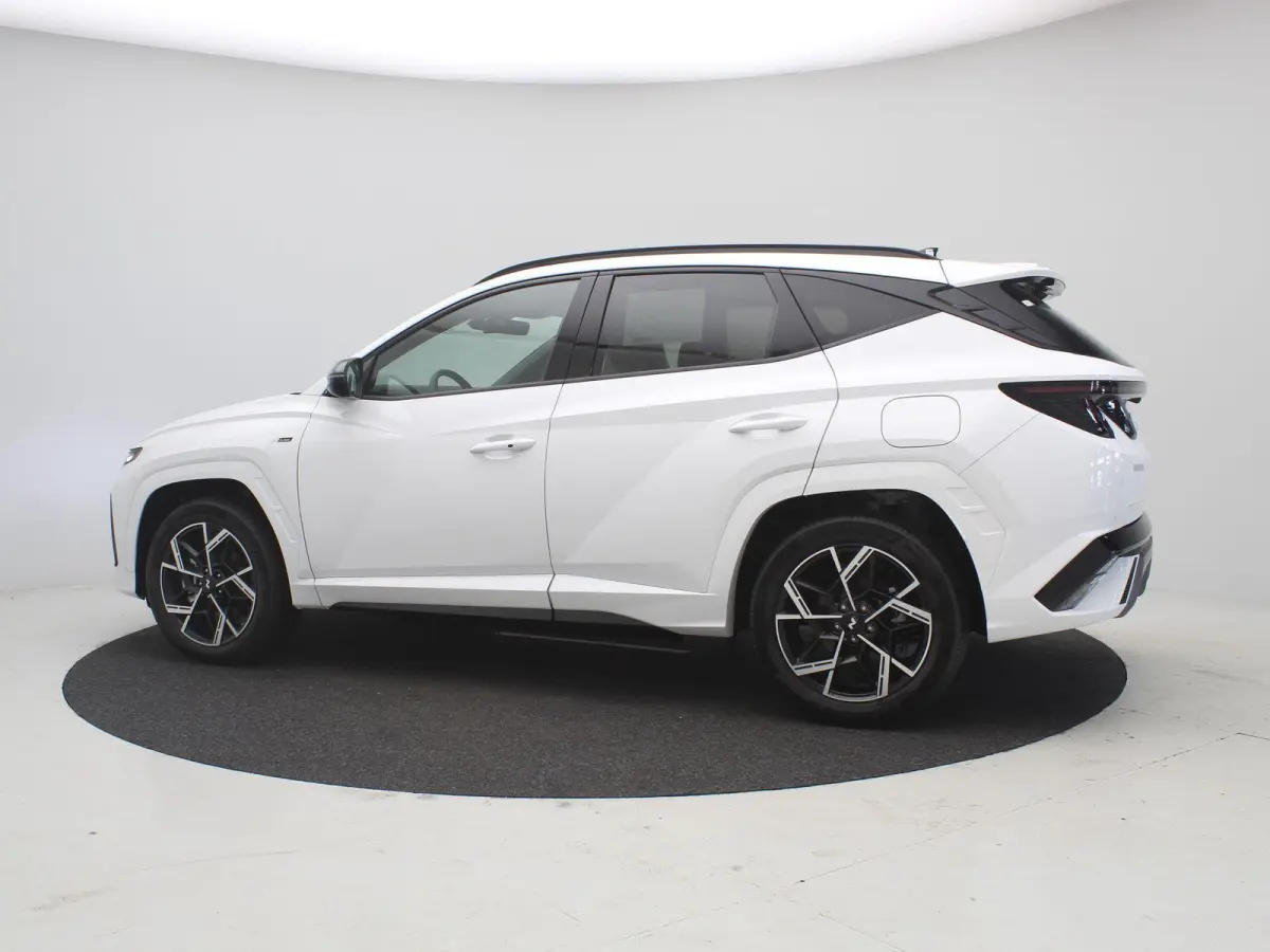 1.6 T-GDI PHEV N Line Business Sky / Prijs is rijklaar / GROOT Glazen schuif-kanteldak / Navigatie / Keyless Entry / Snel leverbaar / 5 Jaar fabrieksgarantie /