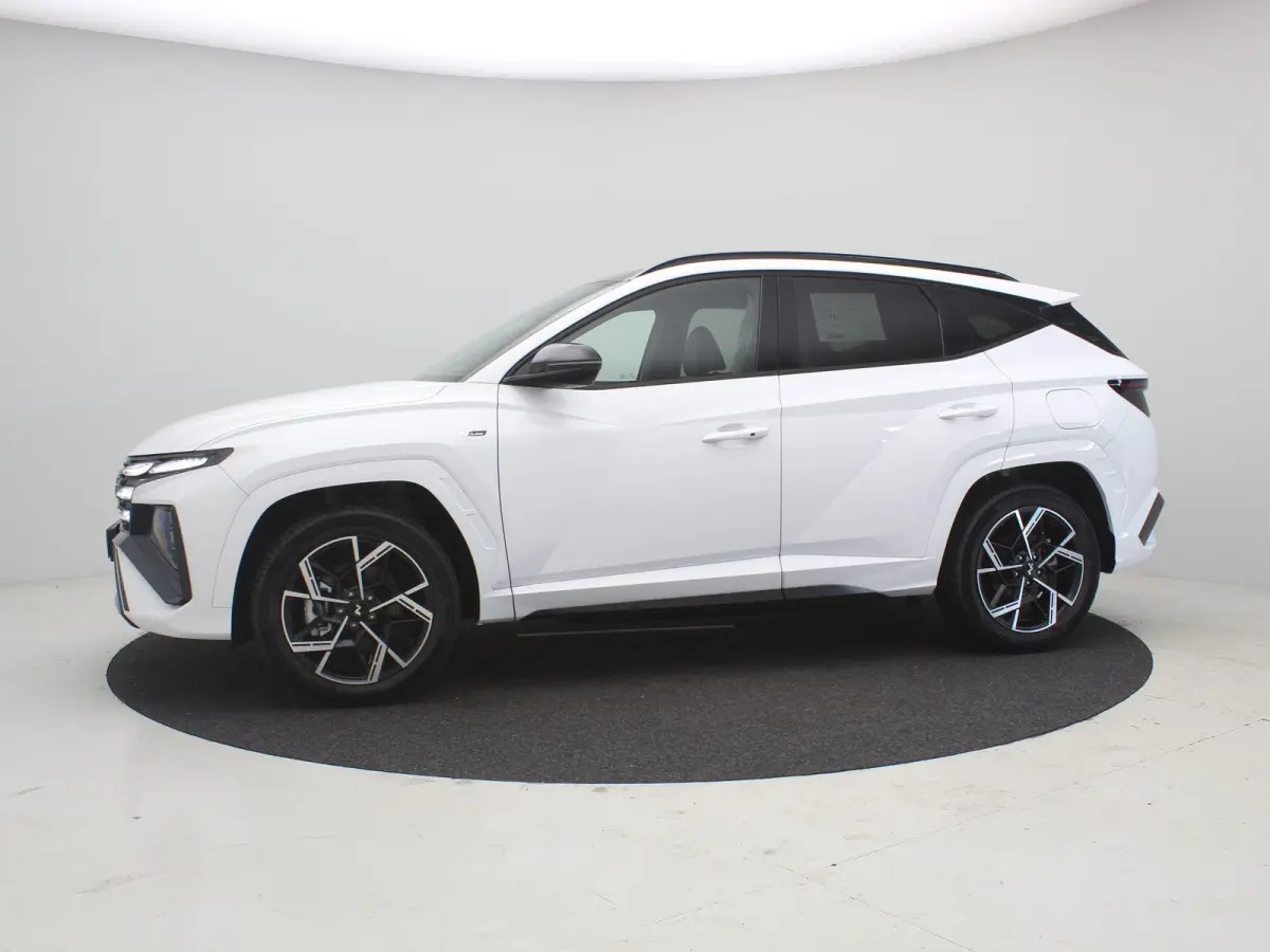 1.6 T-GDI PHEV N Line Business Sky / Prijs is rijklaar / GROOT Glazen schuif-kanteldak / Navigatie / Keyless Entry / Snel leverbaar / 5 Jaar fabrieksgarantie /