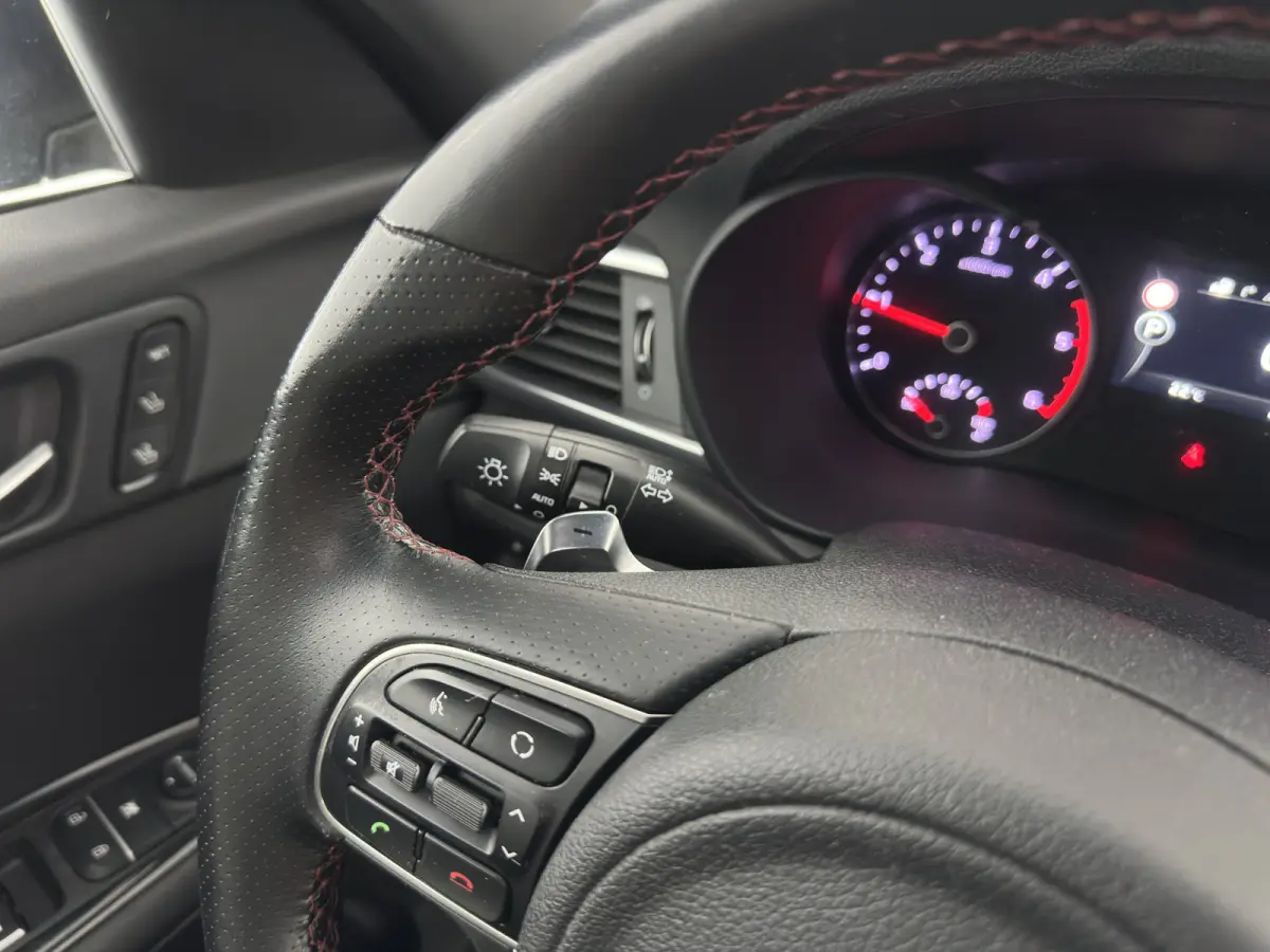 Sportswagon 1.7 CRDi GT-Line (INCL-BTW)  Aut. *PANO | LEATHER | FULL-LED | HARMAN/KARDON-AUDIO  | ADAPTIVE-CRUISE | BLINDSPOT | TOPVIEW | KEYLESS | HEATED-COMFORTSEATS | NAVI-FULLMAP | SHIFT