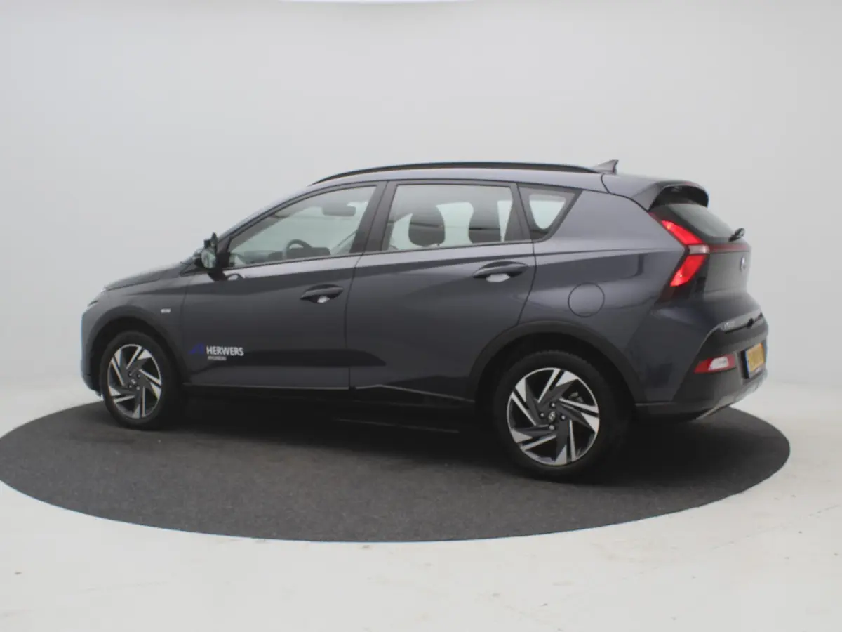 1.0 T-GDI Comfort / LES AUTO / Dubbele bediening aanwezig / All Seasonbanden / Airco / LMV / Cruise Control / 5 jaar Fabrieksgarantie /  Navigatie via Apple Carplay & Android Auto /