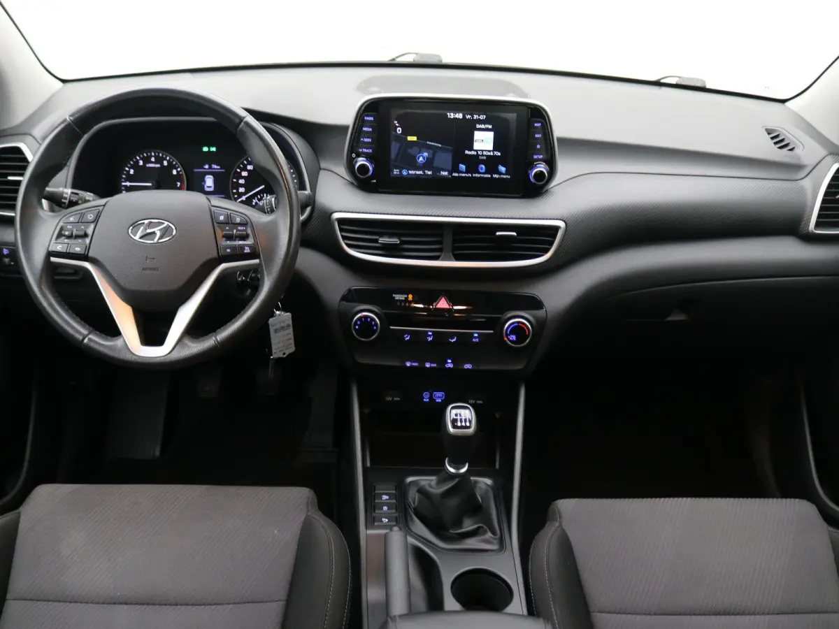 1.6 GDI i-Drive / Navigatie / Trekhaak / Climate Control / Achteruitrij Camera / Apple Carplay / Boekjes aanwezig / | Airco | Bluetooth telefoonvoorbereiding | Cruise control