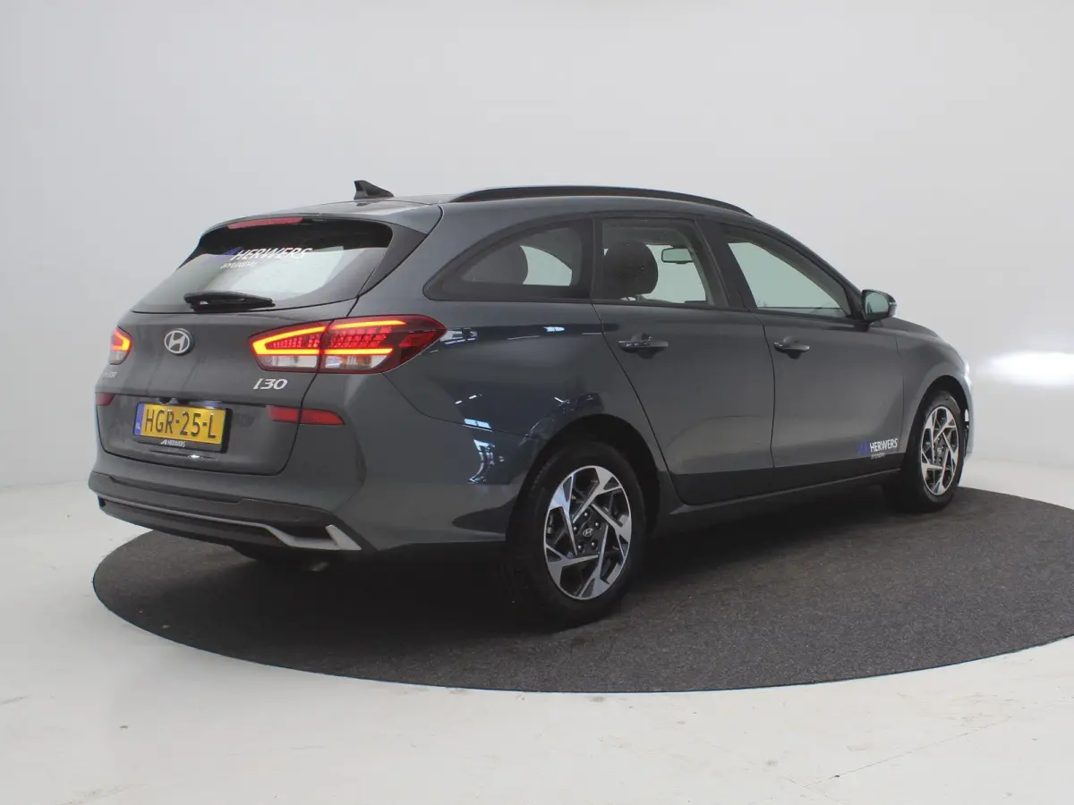 1.0 T-GDi MHEV Comfort / Navigatie + Android Auto/Apple Carplay / DAB / Climate Control / Cruise Control / Achteruitrijcamera /