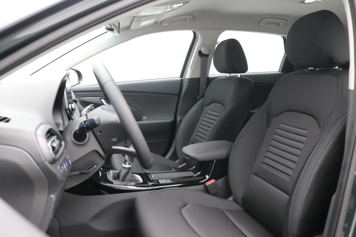 1.0 T-GDi MHEV Comfort / Navigatie + Android Auto/Apple Carplay / DAB / Climate Control / Cruise Control / Achteruitrijcamera /