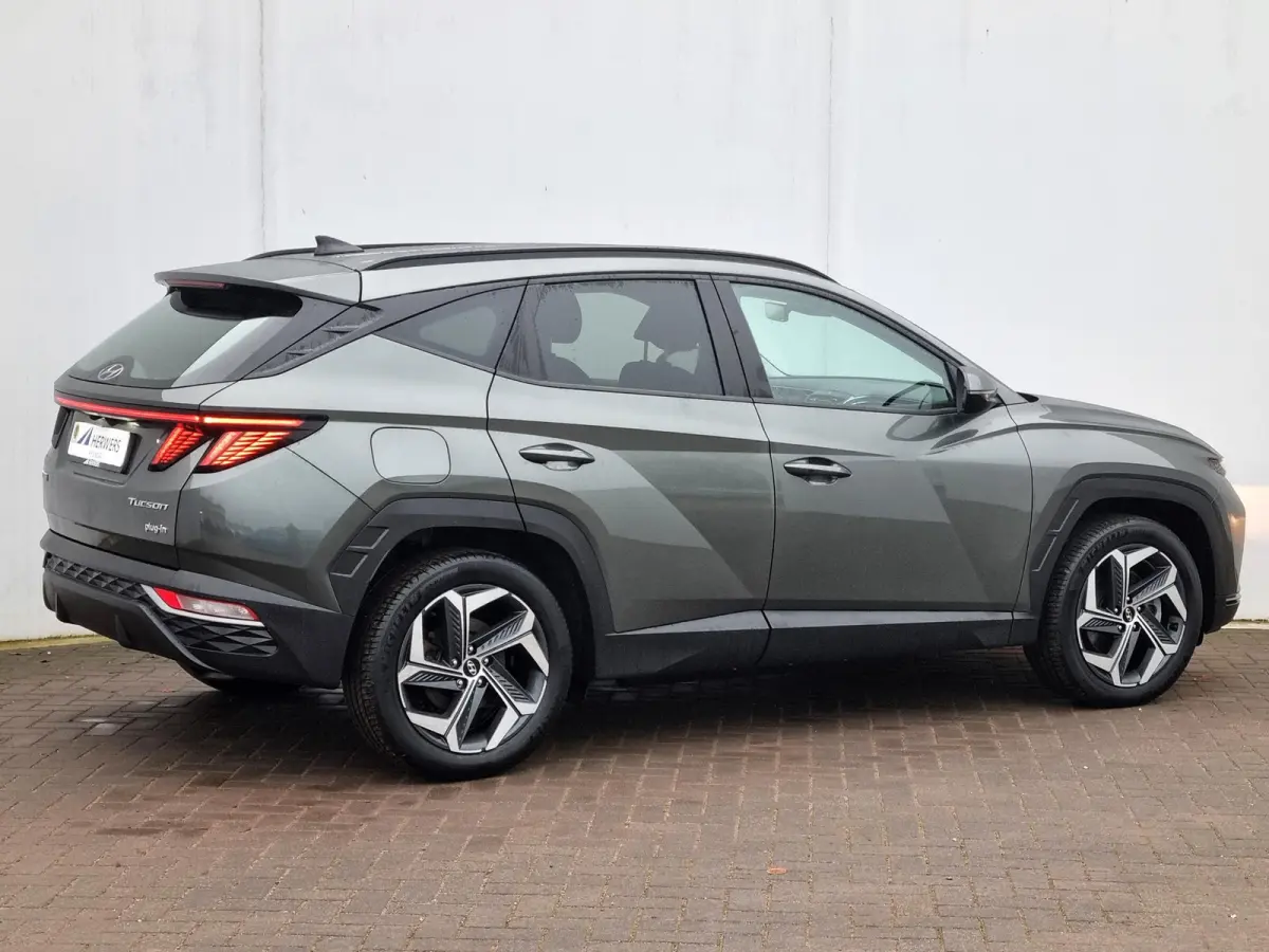 1.6 T-GDI PHEV I-Motion 4WD Automaat / 265pk / 1350KG Trekgewicht / Navigatie via Android Auto/Apple Carplay / Camera/ Cruise Control Adaptief / Premium Velgen