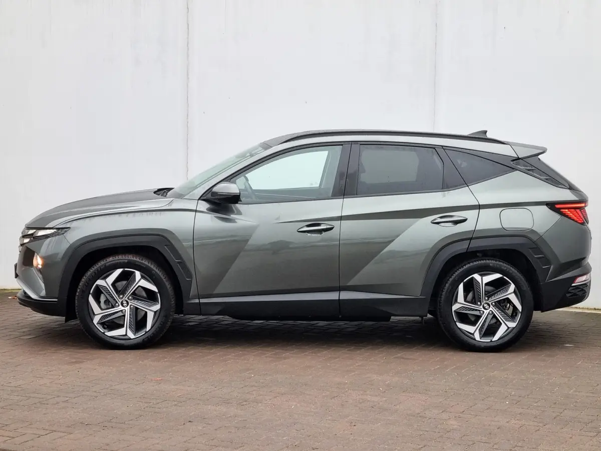 1.6 T-GDI PHEV I-Motion 4WD Automaat / 265pk / 1350KG Trekgewicht / Navigatie via Android Auto/Apple Carplay / Camera/ Cruise Control Adaptief / Premium Velgen