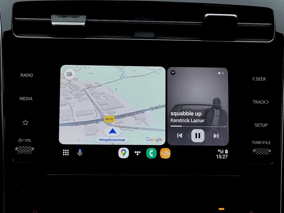 1.6 T-GDI PHEV I-Motion 4WD Automaat / 265pk / 1350KG Trekgewicht / Navigatie via Android Auto/Apple Carplay / Camera/ Cruise Control Adaptief / Premium Velgen