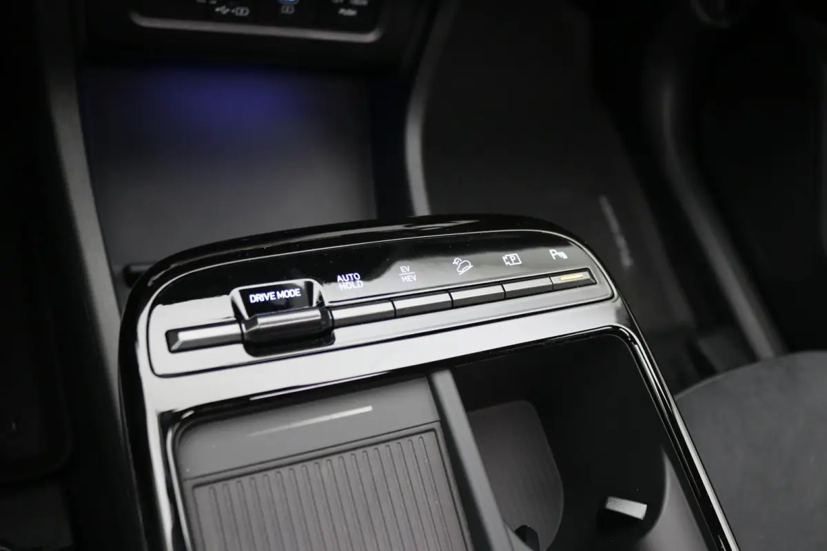 1.6 T-GDI PHEV N Line Business / Prijs is rijklaar / Adaptieve Cruise Control / Navigatie / Keyless Entry / Snel leverbaar / 5 Jaar fabrieksgarantie /