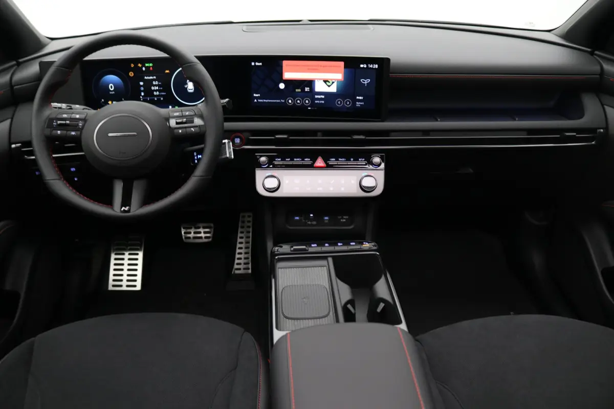 1.6 T-GDI PHEV N Line Business / Prijs is rijklaar / Adaptieve Cruise Control / Navigatie / Keyless Entry / Snel leverbaar / 5 Jaar fabrieksgarantie /