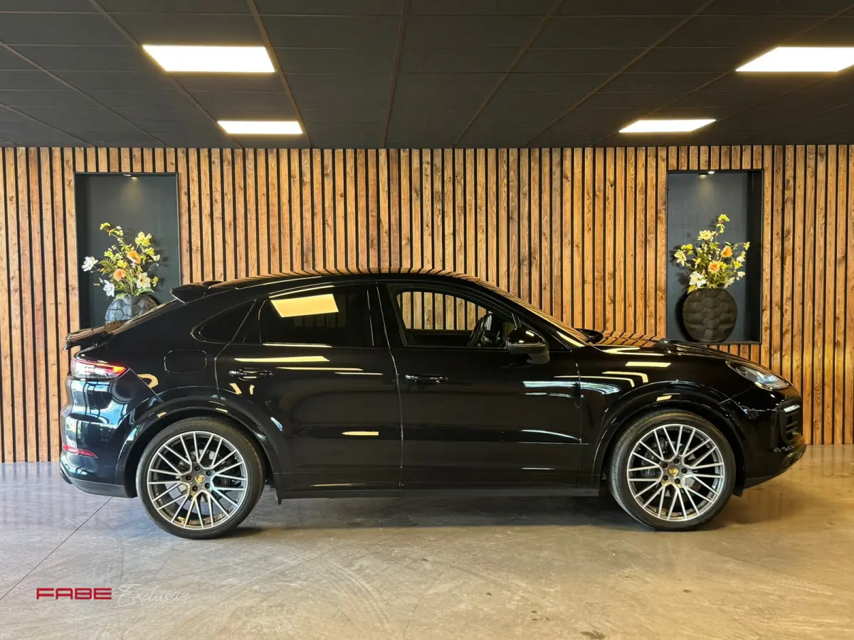 3.0 / Sport chrono / HUD / Sportuitlaat / Bose / Trekhaak / Memory / Stoelventilatie / Pano