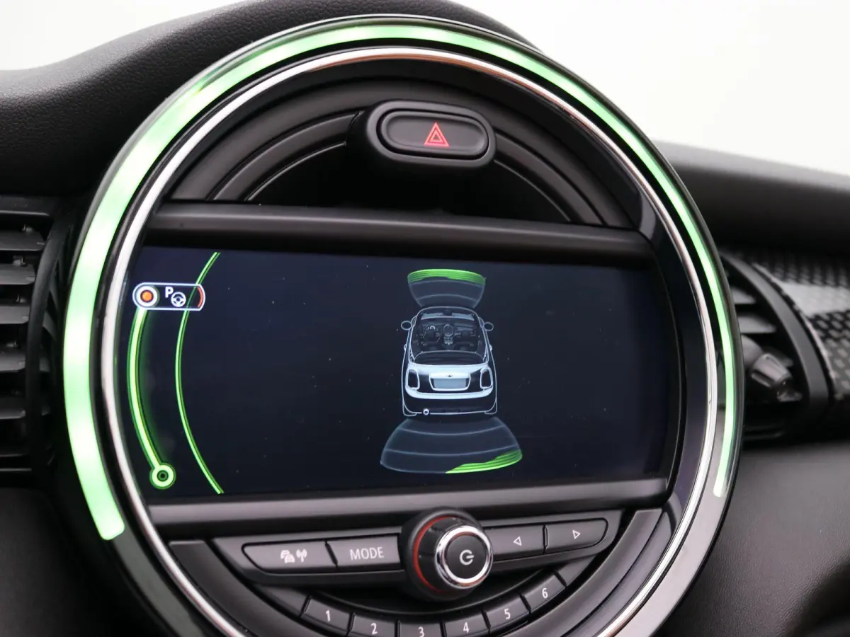 2.0 S Chili Serious Business / Navigatie / Parkeersensoren voor en achter / Historie digitaal aanwezig / Stoelverwarming voor / Airco Climat Control / LMV / Elektrisch Cabriodak / Lederen be