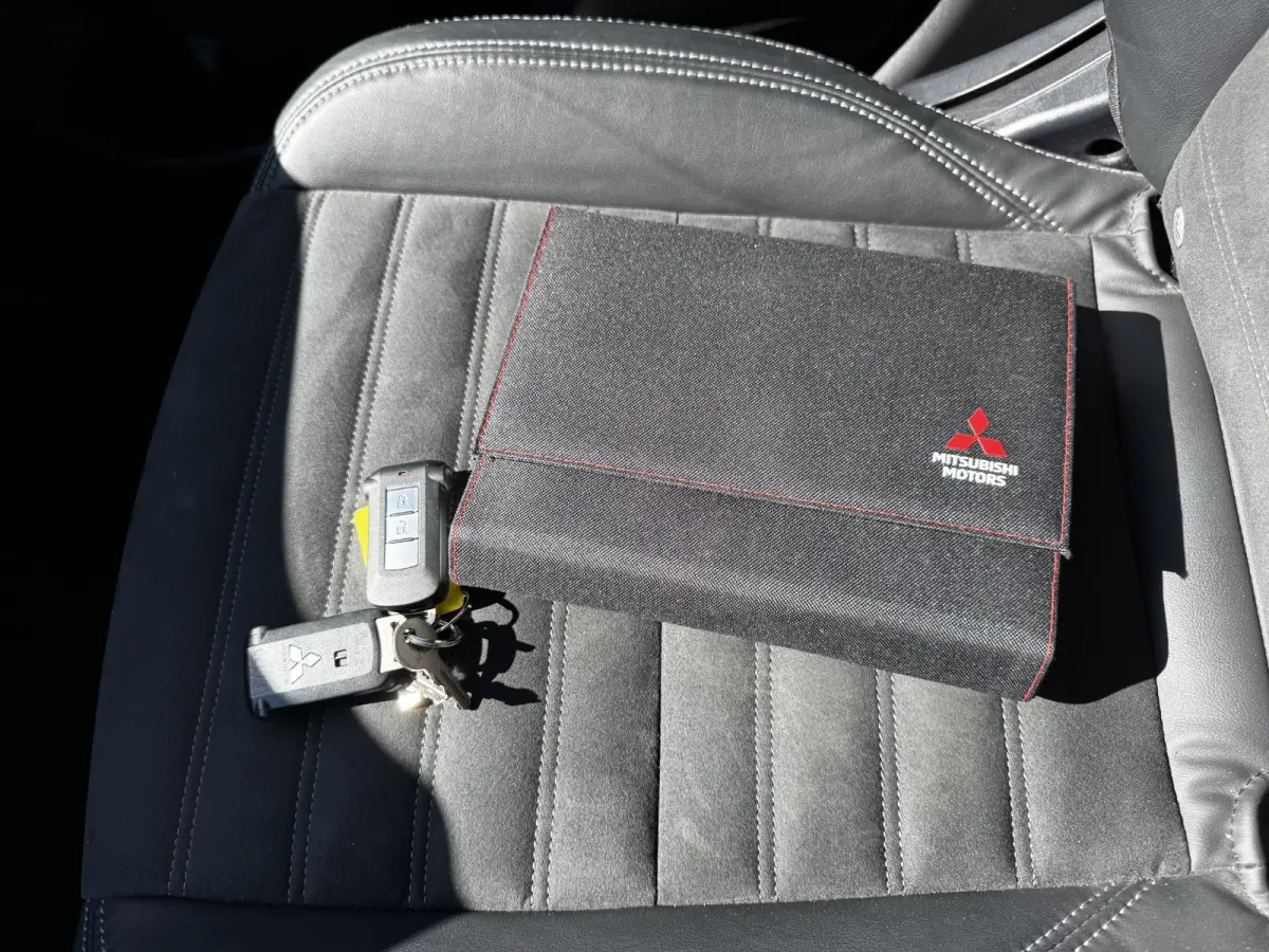 2.4 PHEV Intense+ / Trekhaak Afneembaar / Trekgewicht 1.500 KG / Stoelverwarming / Achteruitrijcamera / Navigatie / Apple CarPlay & Android Auto / Stoel verwarming voor / SoH 73% /