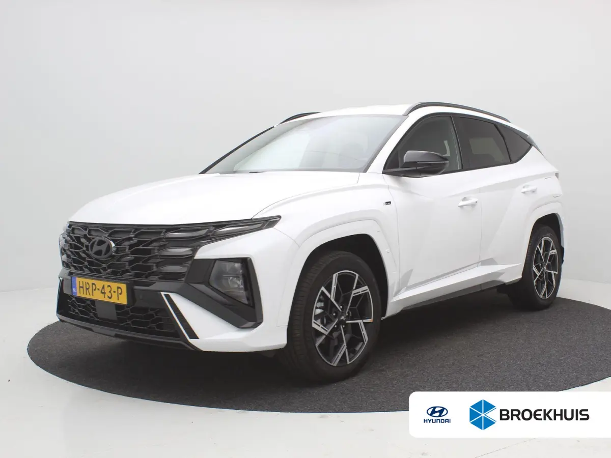1.6 T-GDI PHEV N Line Edition / Navigatie / Leer-Alcantara bekleding met rode stiksel / 19" LMV / Stoelverwarming voor / LED verlichting /