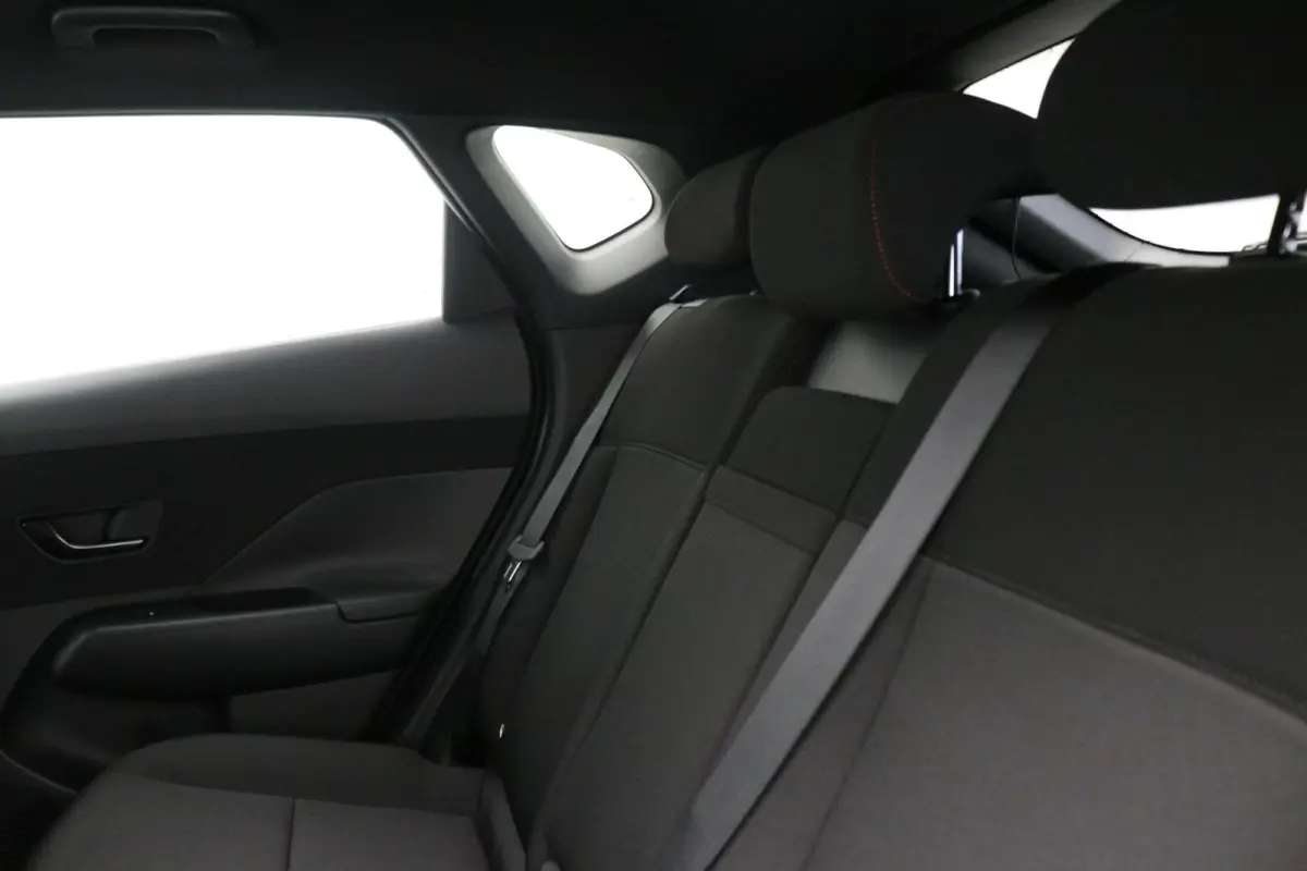 N Line Business 64.8 kWh / Navigatie / Cruise Control Adaptief / Airco Automatisch / 18" LMV / Warmtepomp / 3-Fase /