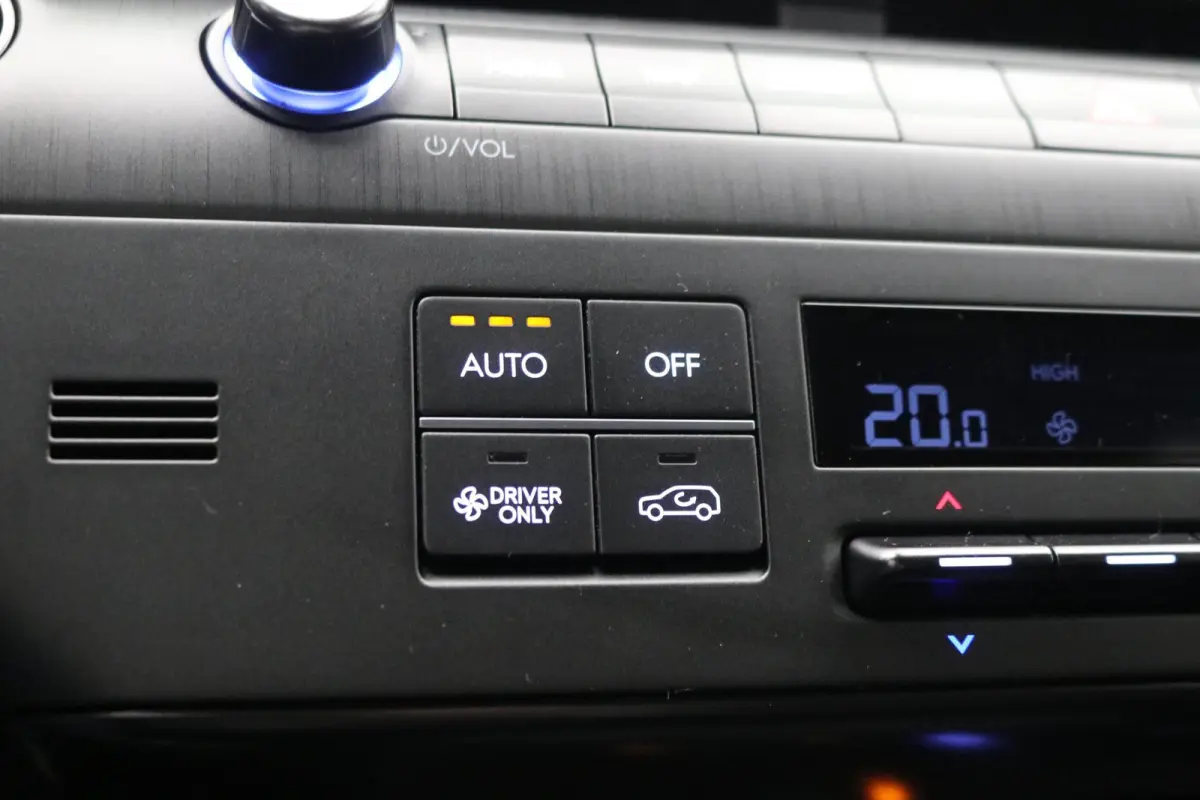 N Line Business 64.8 kWh / Navigatie / Cruise Control Adaptief / Airco Automatisch / 18" LMV / Warmtepomp / 3-Fase /