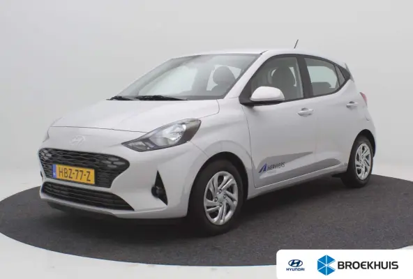 1.0 Comfort Smart / Navigatie / Cruise Control / Airco / LED dagrijverlichting / Achteruitrijcamera / Parkeersensoren achter / Fabrieksgarantie t/m 25-01-2030 /