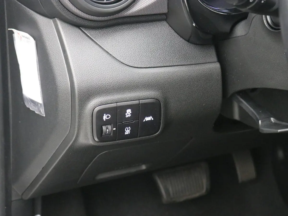 1.0 Comfort Smart 5-zits Automaat/ Navigatie / Airco / Cruise Control / Achteruitrijcamera / NL Auto / Apple CarPlay & Android Auto / LMV / / Navigatie / Airco / Cruise Control / Achteruitri