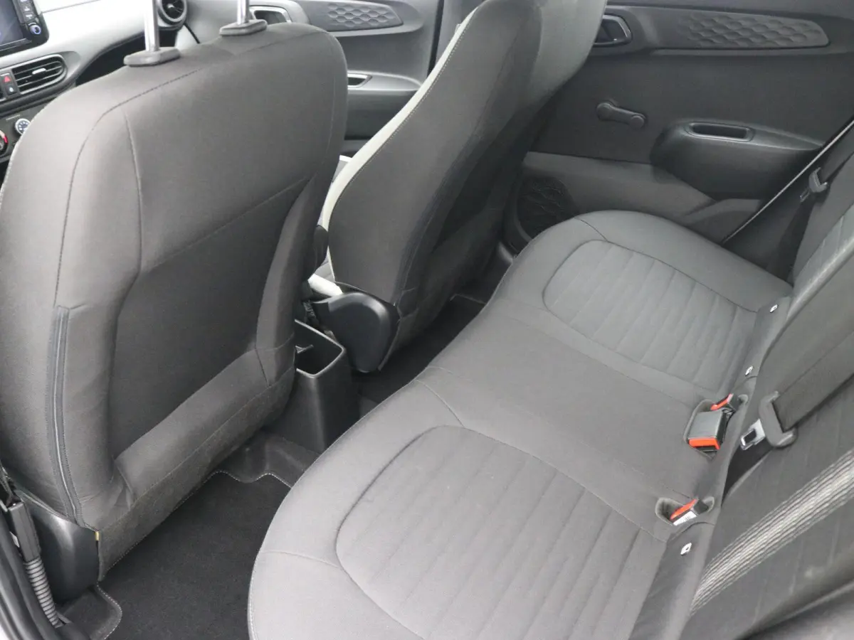 1.0 Comfort Smart 5-zits Automaat/ Navigatie / Airco / Cruise Control / Achteruitrijcamera / NL Auto / Apple CarPlay & Android Auto / LMV / / Navigatie / Airco / Cruise Control / Achteruitri