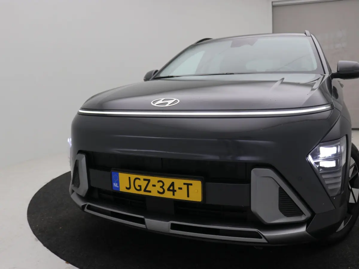 1.6 GDI HEV Comfort Smart / Navigatie / 18" LMV / Adaptieve Cruise Control / Parkeersensoren voor en achter / NL Auto / 5 Jaar Fabrieksgarantie / Achteruitrijcamera /