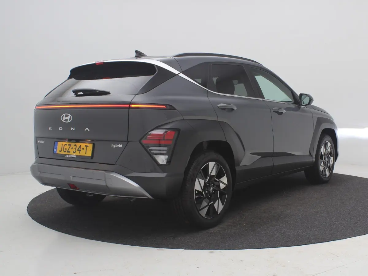1.6 GDI HEV Comfort Smart / Navigatie / 18" LMV / Adaptieve Cruise Control / Parkeersensoren voor en achter / NL Auto / 5 Jaar Fabrieksgarantie / Achteruitrijcamera /