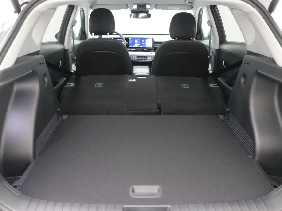 1.6 GDI HEV Comfort Smart / Navigatie / 18" LMV / Adaptieve Cruise Control / Parkeersensoren voor en achter / NL Auto / 5 Jaar Fabrieksgarantie / Achteruitrijcamera /