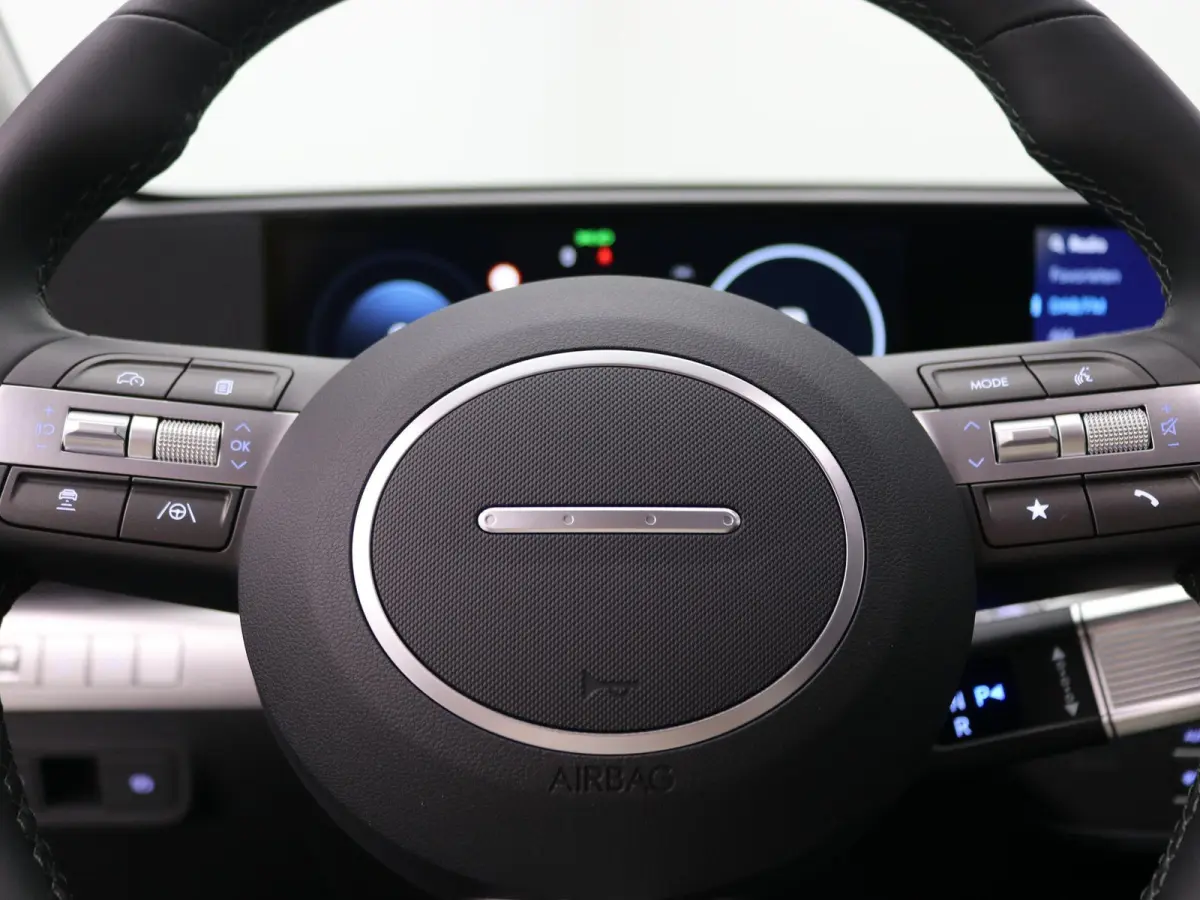 1.6 GDI HEV Comfort Smart / Navigatie / 18" LMV / Adaptieve Cruise Control / Parkeersensoren voor en achter / NL Auto / 5 Jaar Fabrieksgarantie / Achteruitrijcamera /