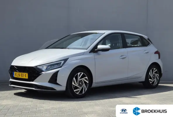 1.0 T-GDI Comfort / Fabrieksgarantie tot 03-2029 / Dealer onderhouden / Apple Carplay Android Auto / Stuur- & Stoelverwarming / Cruise control / Achteruitrijcamera / Trekgewicht 1110 kg /