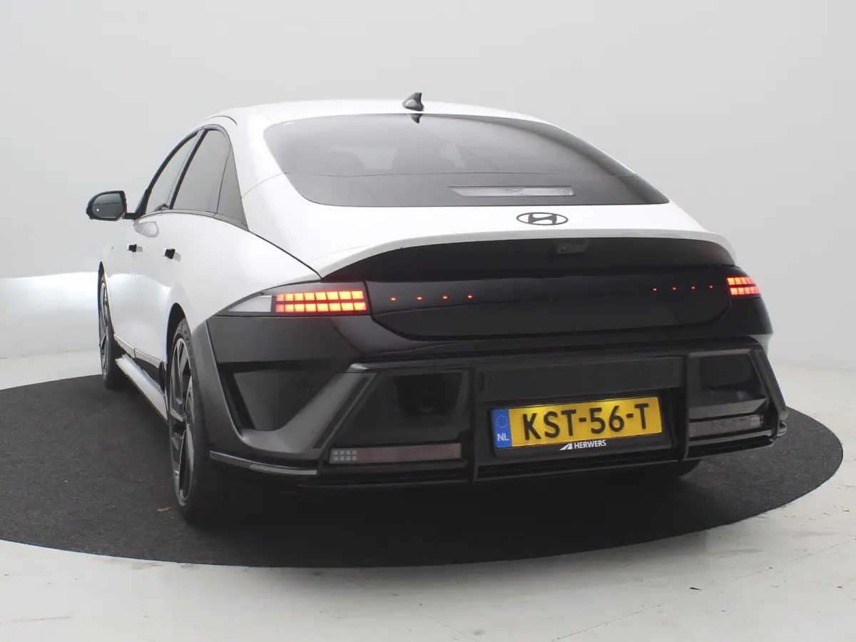 N-Line AWD 84 kWh Nieuw model/ HUD Display / 20" LMV / Warmtepomp / WLTP 578 km / 3-Fase Laden / 360 Camera / AWD / Nieuw model / Direct Leverbaar / Full Option / | Achterstoelen verwarmd | 
