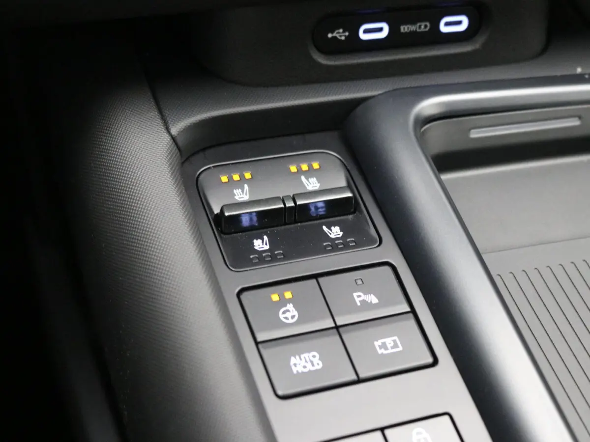 N-Line AWD 84 kWh Nieuw model/ HUD Display / 20" LMV / Warmtepomp / WLTP 578 km / 3-Fase Laden / 360 Camera / AWD / Nieuw model / Direct Leverbaar / Full Option / | Achterstoelen verwarmd | 