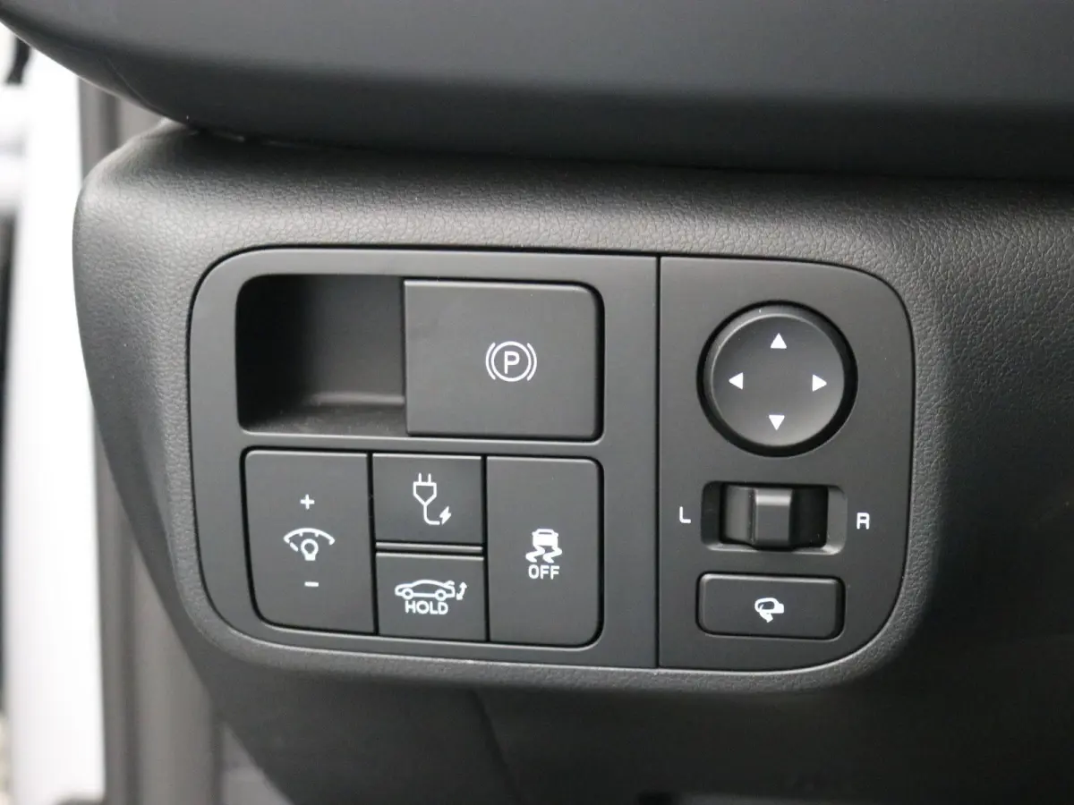 N-Line AWD 84 kWh Nieuw model/ HUD Display / 20" LMV / Warmtepomp / WLTP 578 km / 3-Fase Laden / 360 Camera / AWD / Nieuw model / Direct Leverbaar / Full Option / | Achterstoelen verwarmd | 