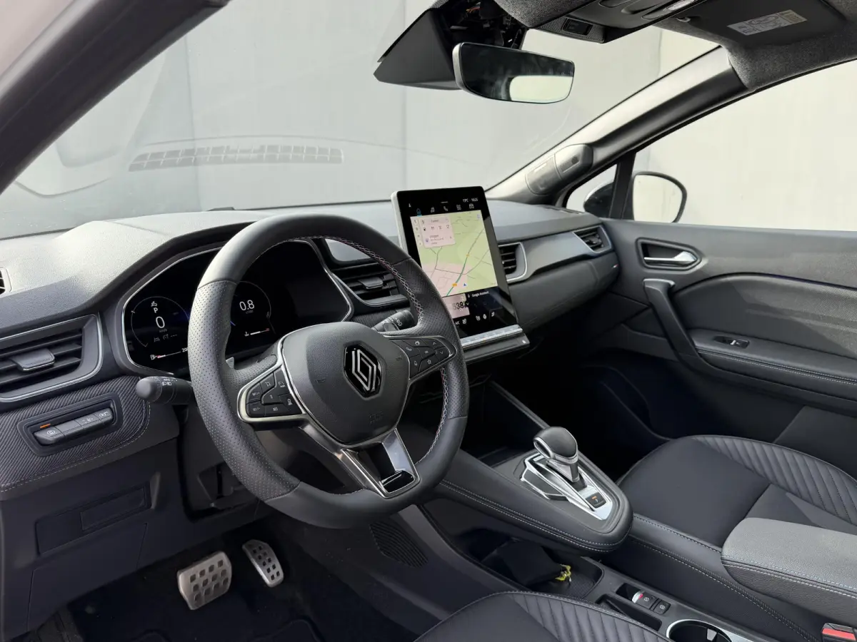 1.3 mild hybrid 160 esprit Alpine / Trekgewicht 1200 KG / Dealer Onderhouden / Harman Kardon / Two Tone / Adaptieve Cruise Control / Navigatie / Stoel & Stuurwiel Verwarming / Elektrische St