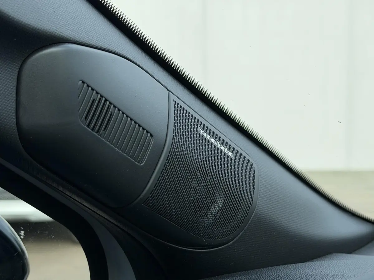 1.3 mild hybrid 160 esprit Alpine / Trekgewicht 1200 KG / Dealer Onderhouden / Harman Kardon / Two Tone / Adaptieve Cruise Control / Navigatie / Stoel & Stuurwiel Verwarming / Elektrische St