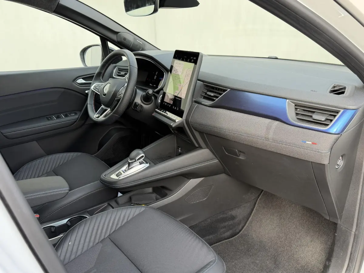 1.3 mild hybrid 160 esprit Alpine / Trekgewicht 1200 KG / Dealer Onderhouden / Harman Kardon / Two Tone / Adaptieve Cruise Control / Navigatie / Stoel & Stuurwiel Verwarming / Elektrische St