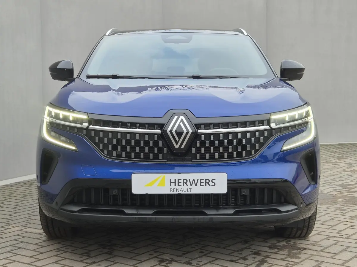 1.2 E-Tech full hybrid 200 techno / Panoramadak / Fabrieksgarantie tot 04-2028 / Trekgewicht 1500 kg / Pack Look / Rondomzicht camera / Apple Carplay Android Auto / Adaptief cruise control /