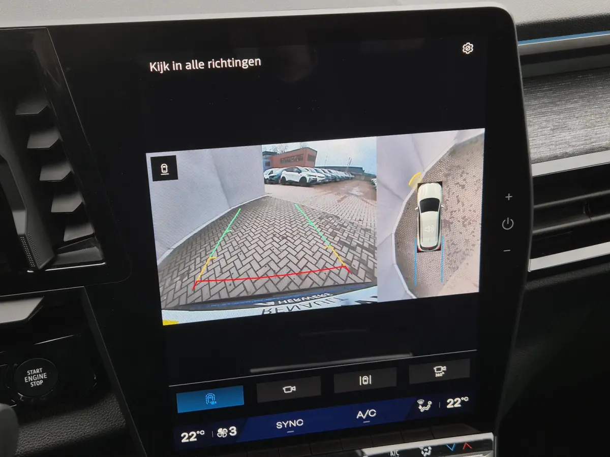 1.2 E-Tech full hybrid 200 techno / Panoramadak / Fabrieksgarantie tot 04-2028 / Trekgewicht 1500 kg / Pack Look / Rondomzicht camera / Apple Carplay Android Auto / Adaptief cruise control /