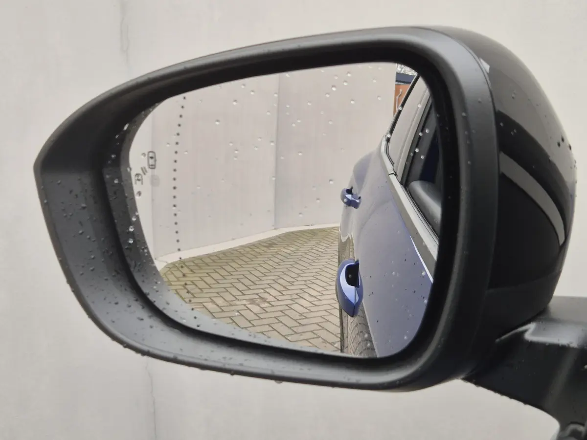 1.2 E-Tech full hybrid 200 techno / Panoramadak / Fabrieksgarantie tot 04-2028 / Trekgewicht 1500 kg / Pack Look / Rondomzicht camera / Apple Carplay Android Auto / Adaptief cruise control /