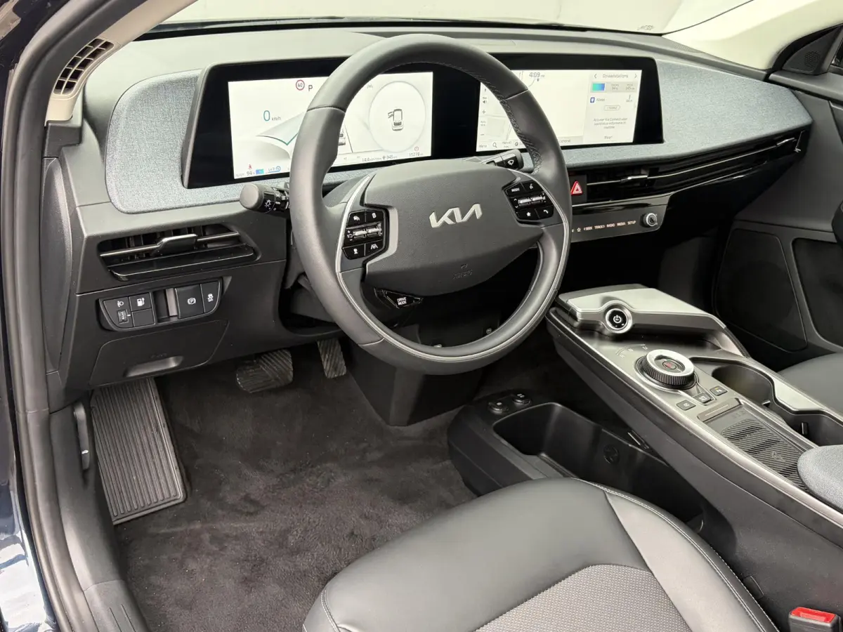 Edition 77.4 kWh / SOH 100% / Fabrieksgarantie tot 05-2032 / 1.600 kg trekgewicht / Android Auto & Apple Carplay / Navigatie / Cruise Control Adaptief / Climate Control / DAB / Draadloze Tel
