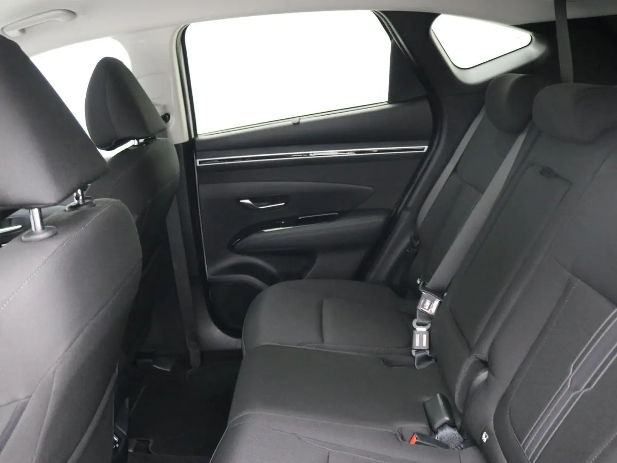 1.6 T-GDI PHEV Comfort 4WD / 1350KG Trekgewicht / Navigatie / Stoelverwarming voor / Airco Climate Control /